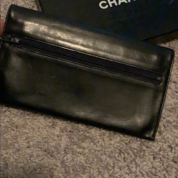 SOLD!! 💯 Auth Chanel wallet clutch Rare!! - Picture 8 of 12